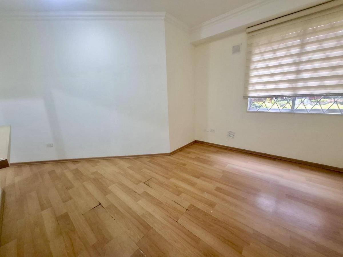 Suite en Venta | Planta Baja con Bodega y Parqueadero Independiente - Sector El Batán - Quito — imagen 3