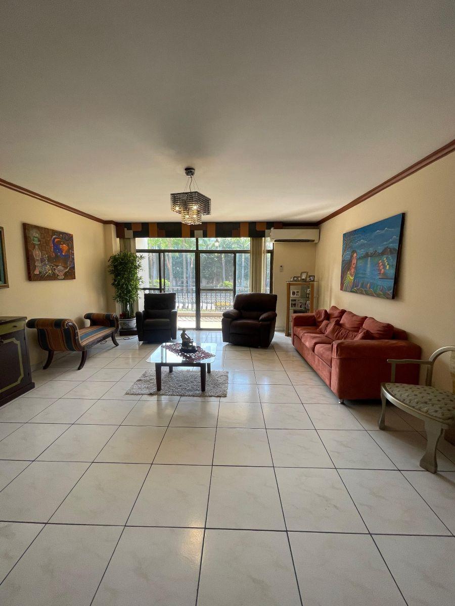 Departamento de Venta en Edificio Centrópolis – Av Francisco de Orellana, Guayas — imagen 9