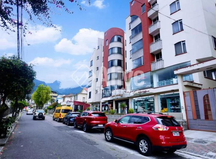 Oficinas de Venta Sector Centro Norte de Quito — imagen 1