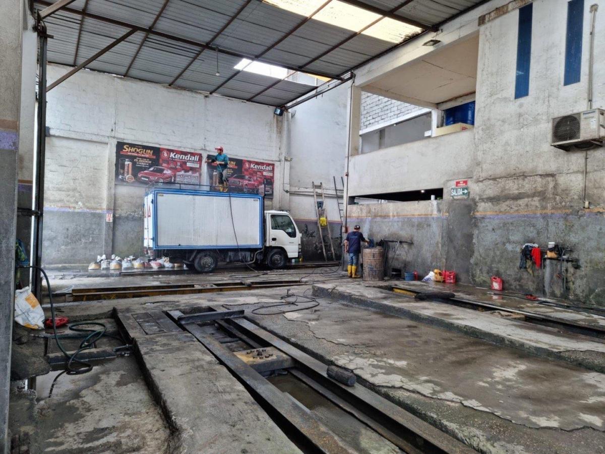 Galpon de Lubricadora de Carros en Gomez Rendon y La 24 Esquina, Guayas — imagen 7