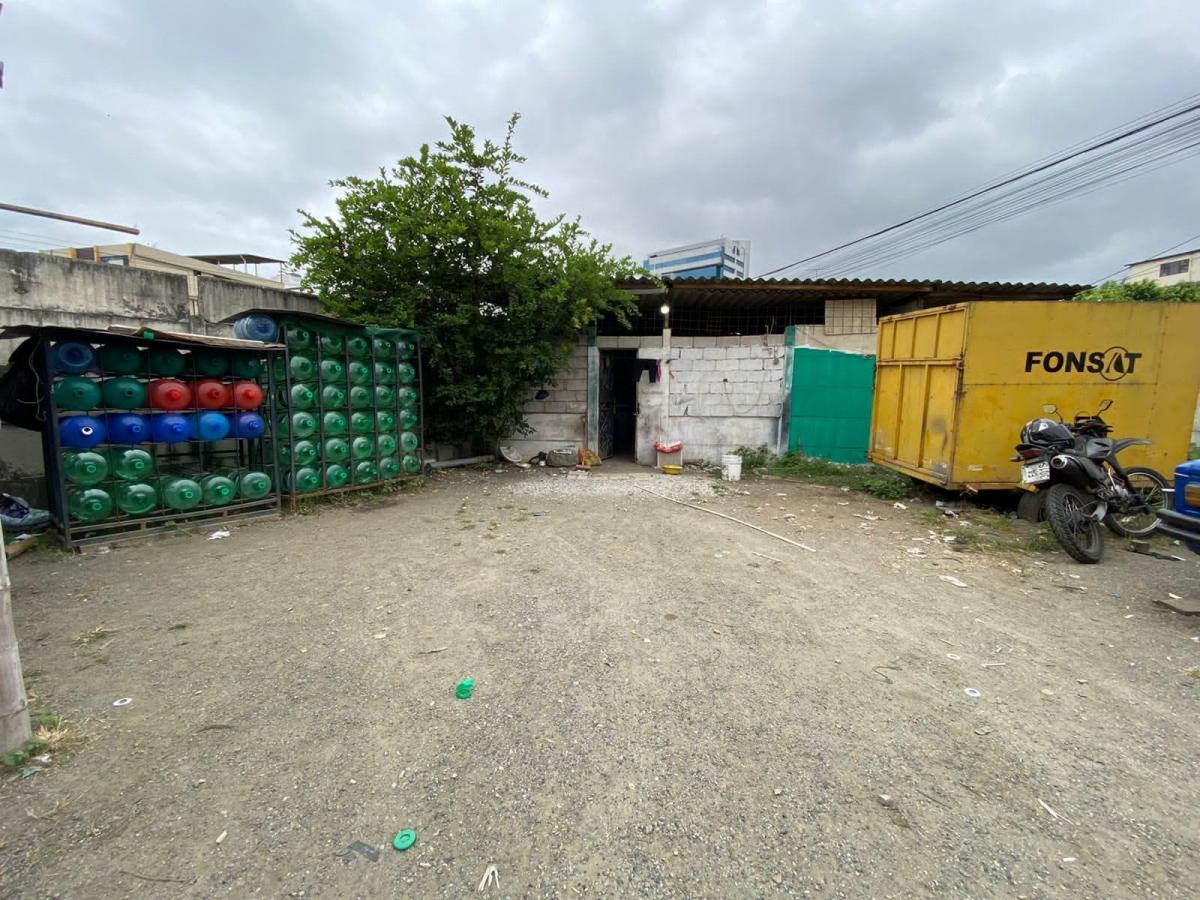 Se Vende Terreno en Esquinero en Cdla. Guayaquil, Guayas — imagen 7