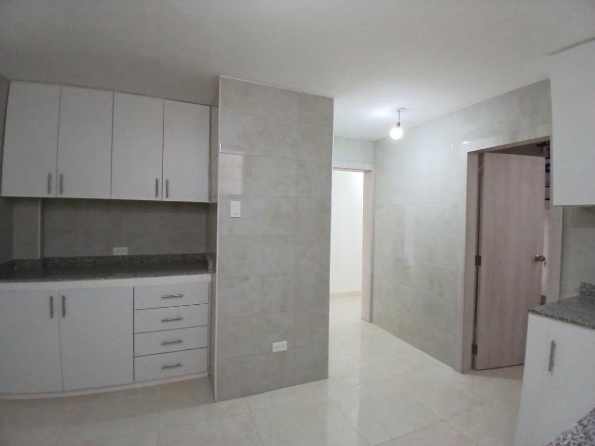 Se Vende Departamento Pb Remodelado Sector Los Ceibos, Guayas — imagen 9