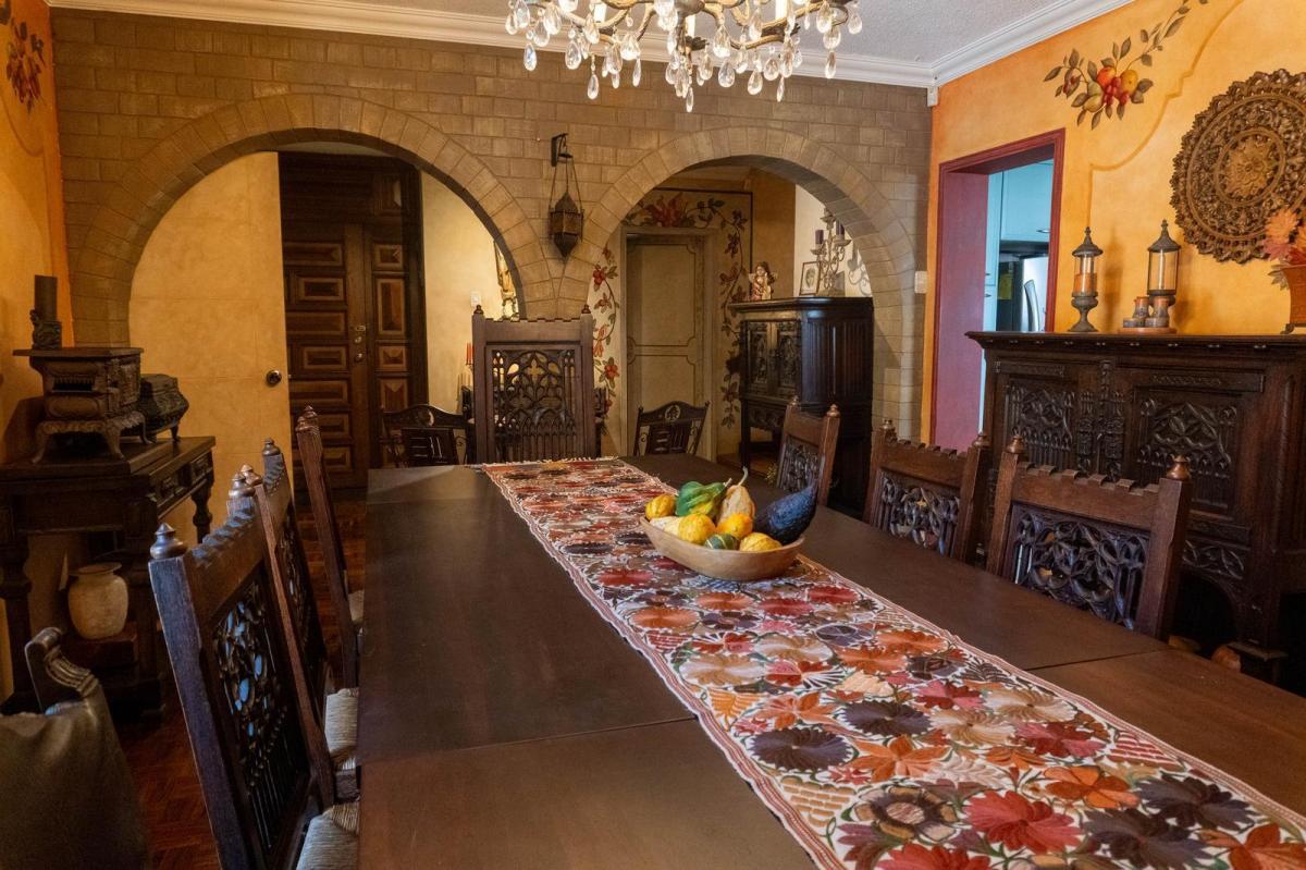 Departamento de Tres Habitaciones en Venta en El Sector de La Carolina — imagen 7