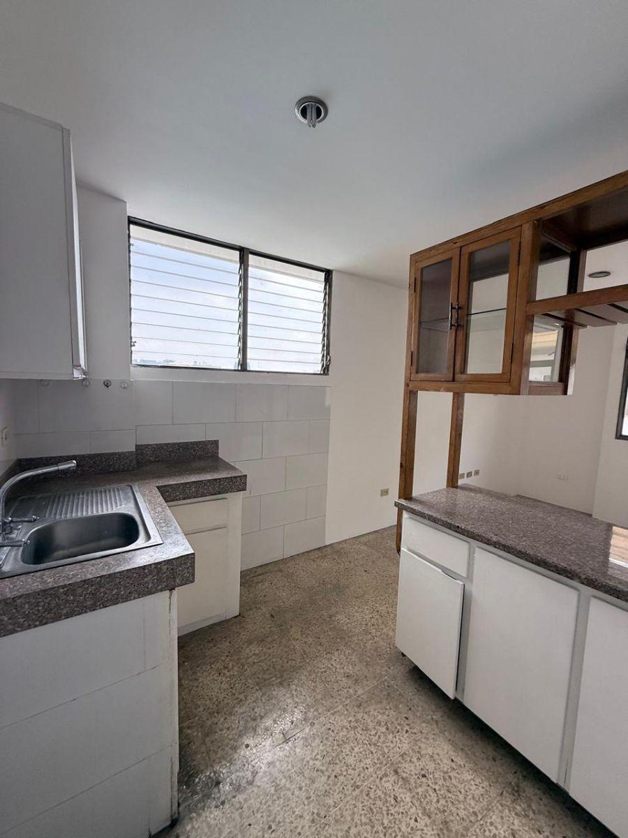 Kennedy Vieja Departamento de Venta Segundo Piso Alto, con Guardiania, Guayas — imagen 4