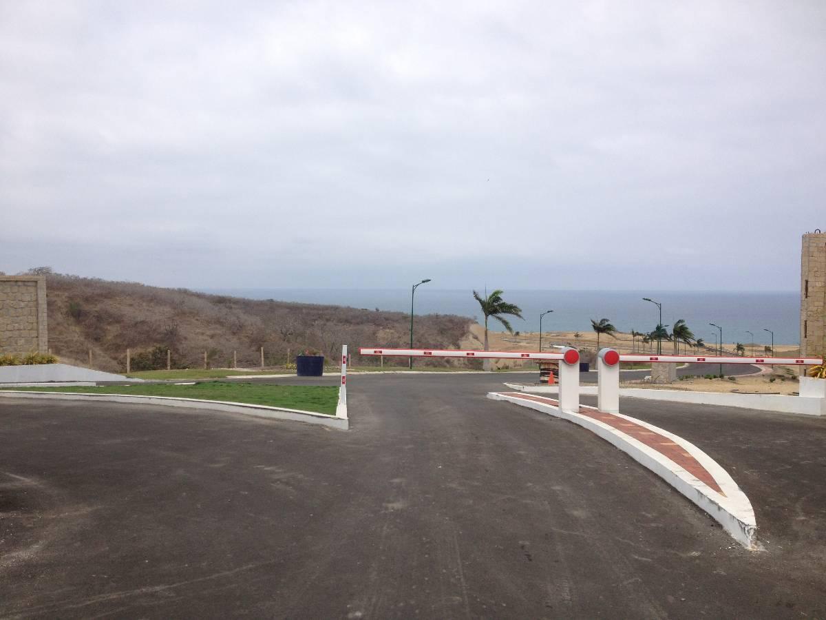 Lote de Terreno en Venta en La Urbanizacion Playa Alta, Manabí — imagen 10