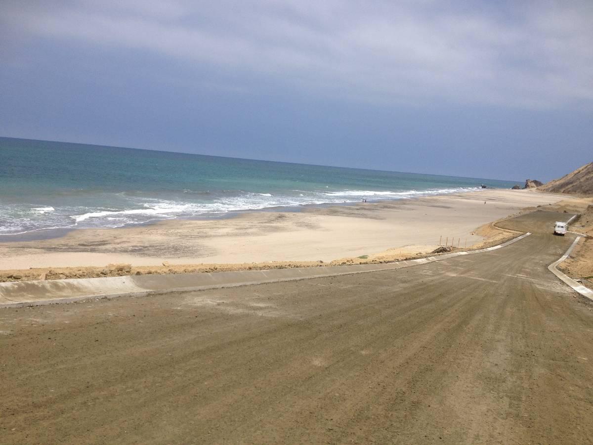 Lote de Terreno en Venta en La Urbanizacion Playa Alta, Manabí — imagen 6