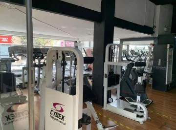Vendo o Arriendo Excelente Local Comercial $465.000 y $2.650 — imagen 4