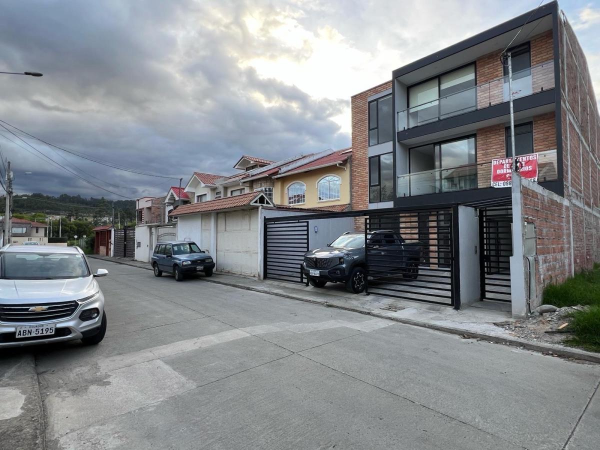 Amplio (137,30 M²) Departamento de Lujo en Venta - Cuenca, Azuay — imagen 8