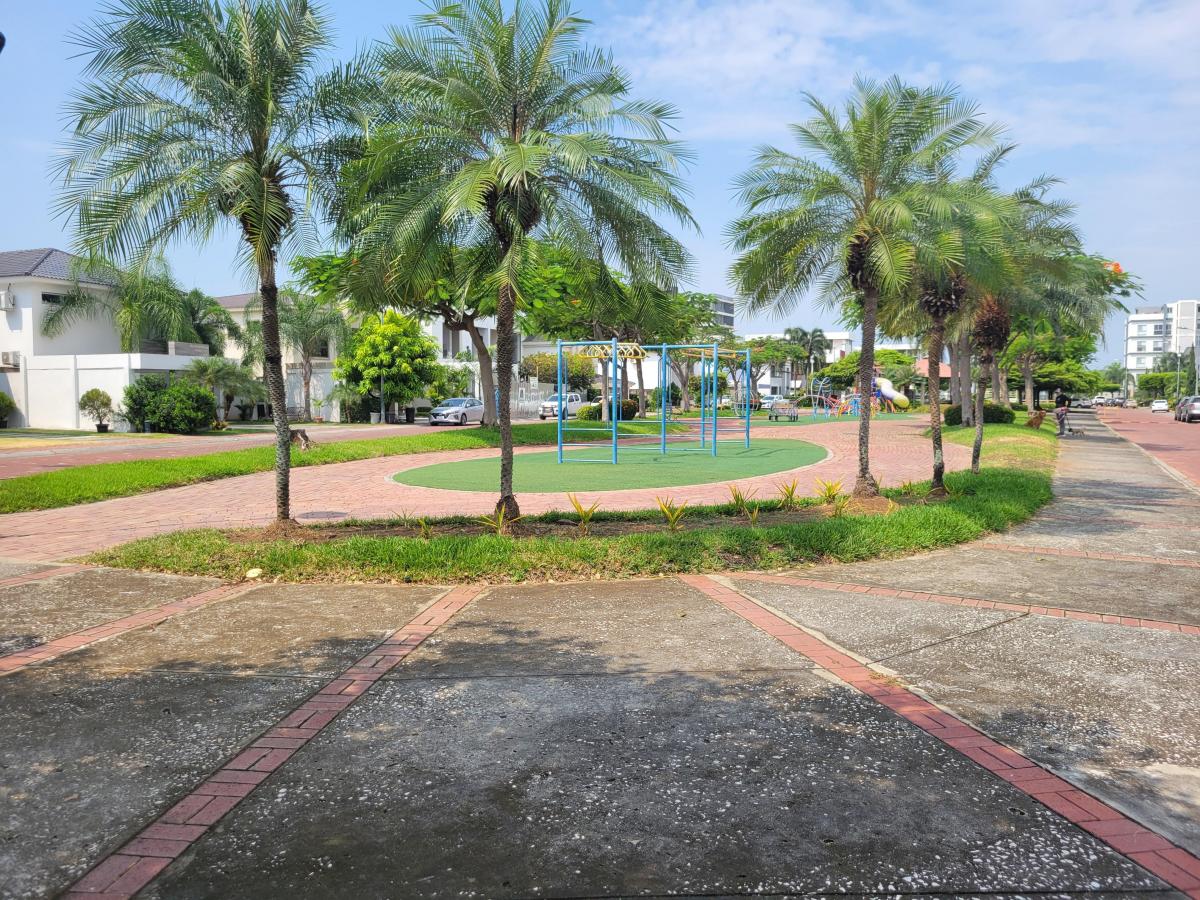 Venta de Terreno en Mocoli Garden - Mariuxi Rugel, Guayas — imagen 6