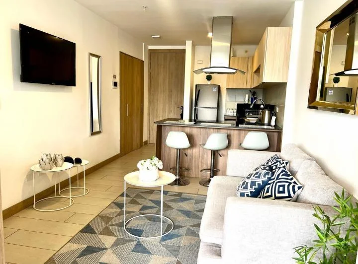 Ba - Sector La Carolina en Renta Suite 55 m² Mas Balcon — imagen 1