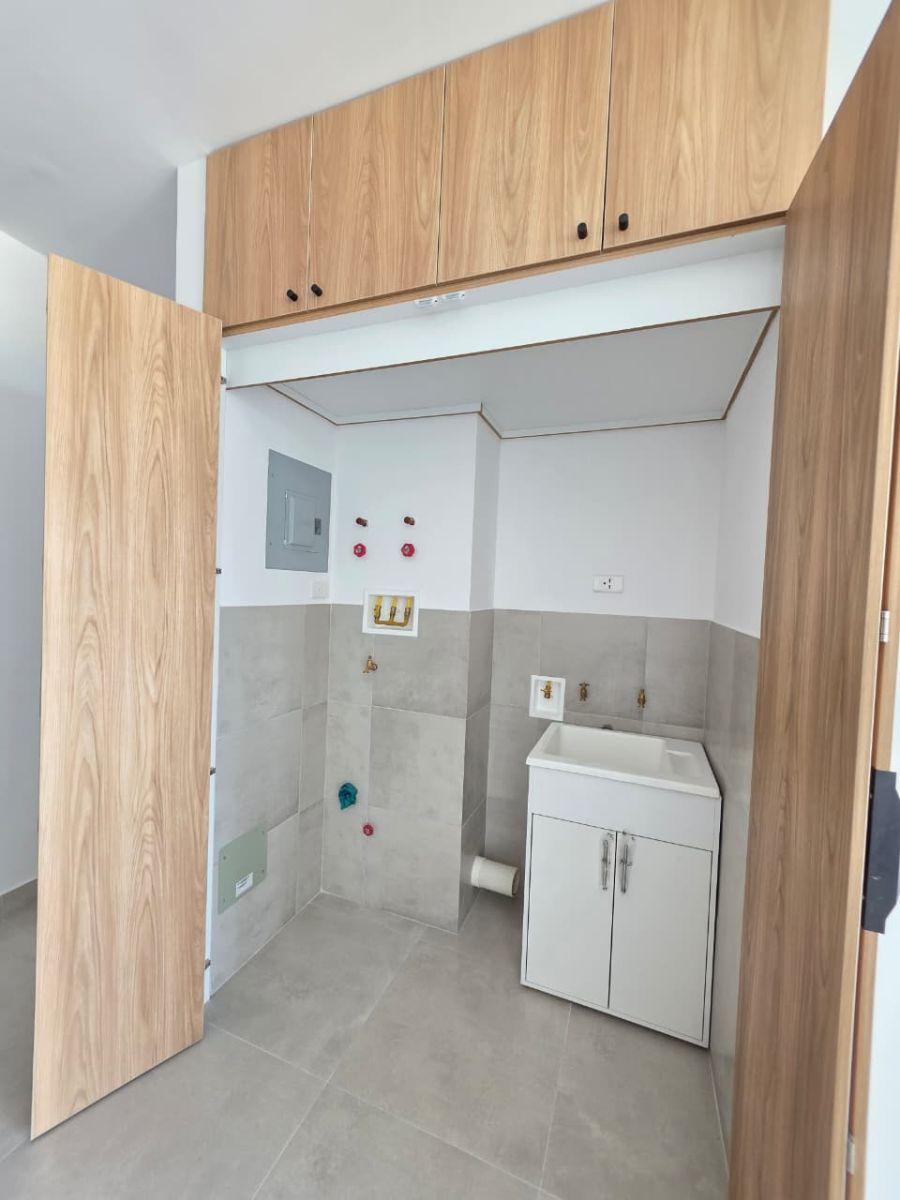 Nuevo Samborondón Km 9.5 Urbanización Vizcaya 2 Departamento de Estreno, Guayas — imagen 4
