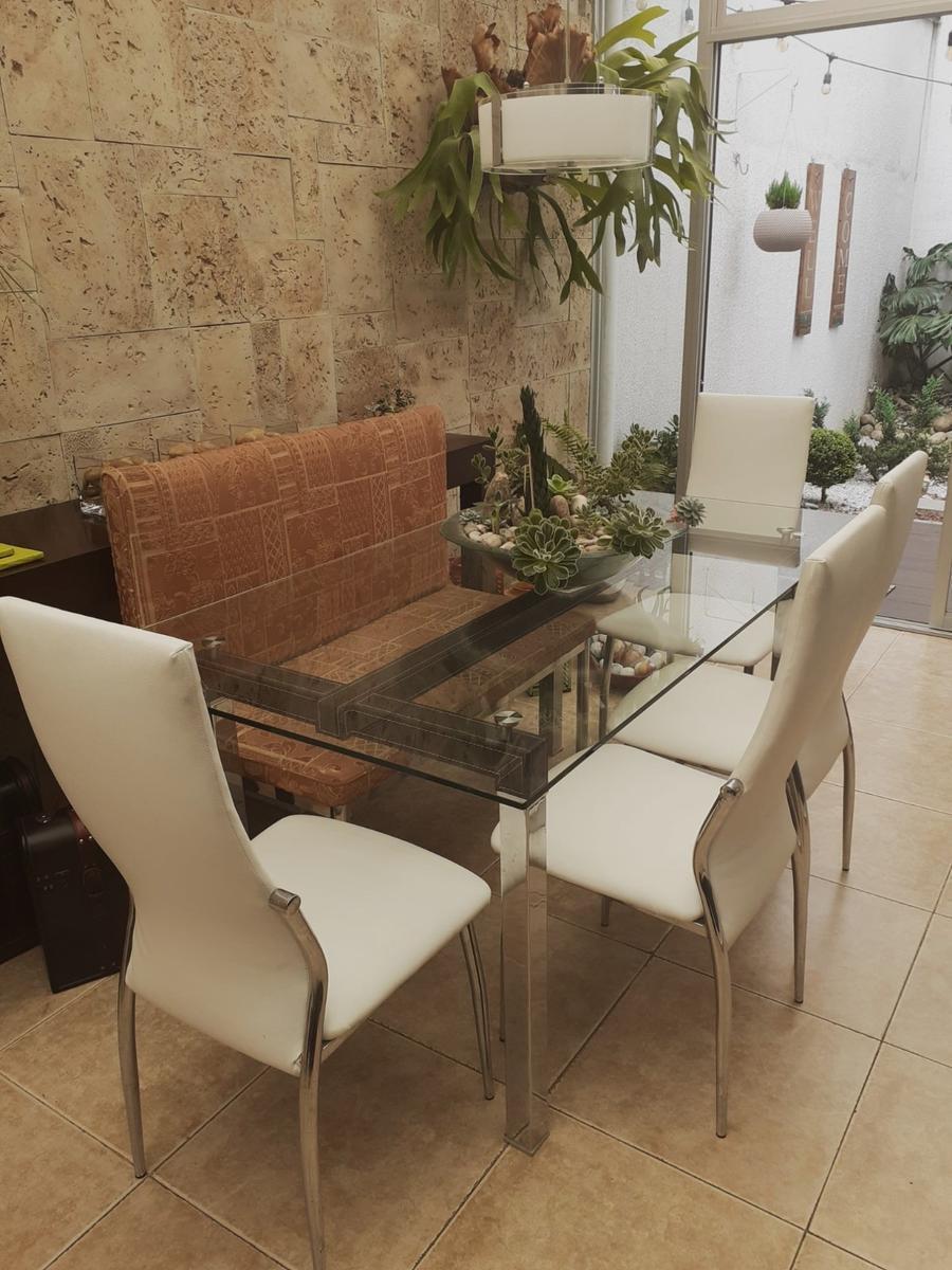 Suite en Venta con Amplio Patio en El Sector de La Coruña. Provincia de Pichincha — imagen 8