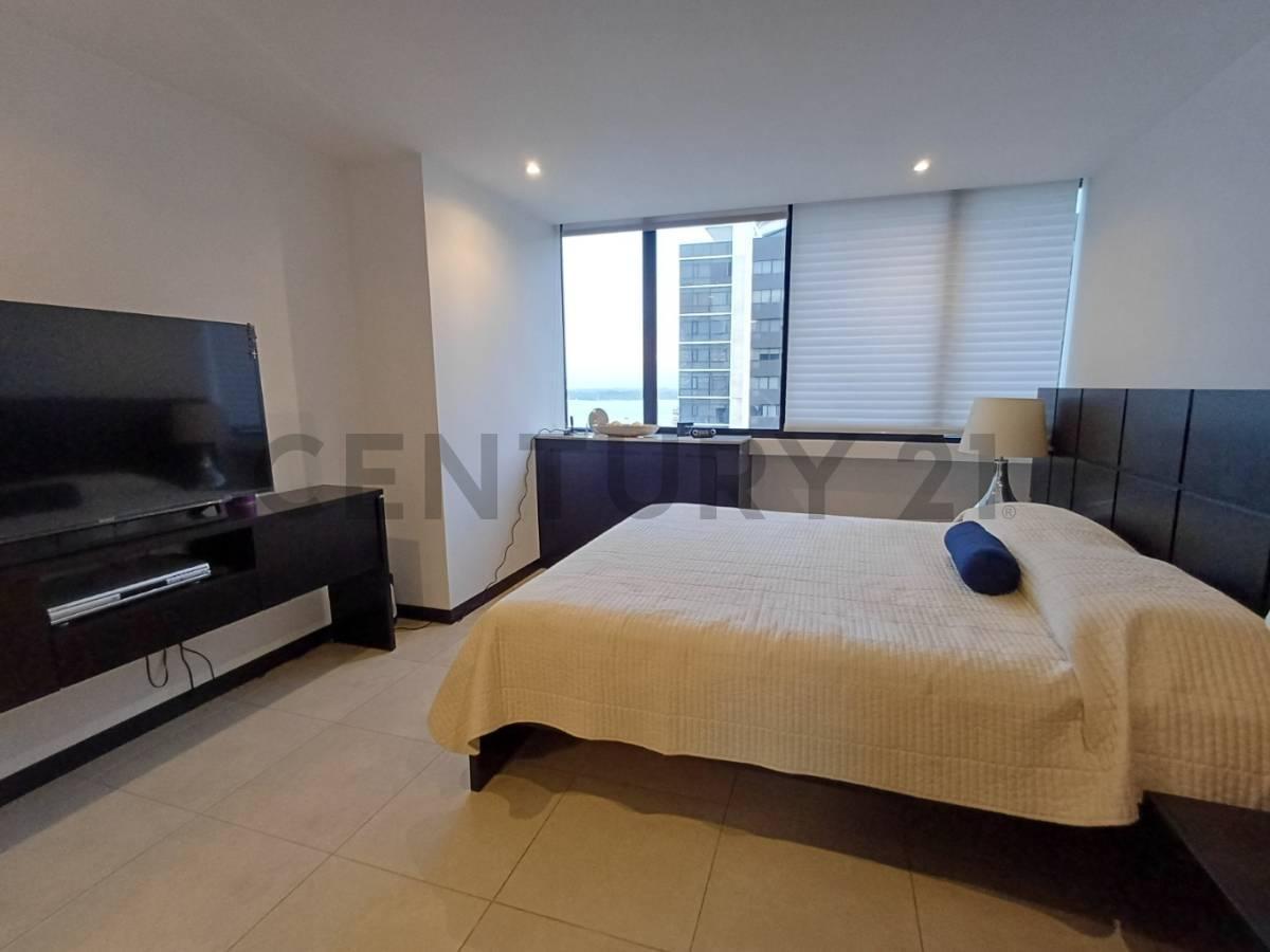 ¡Moderno Depto en Torre Bellini! 2 Hab + Parqueo, Vista Premium y Confort, Guayas — imagen 6