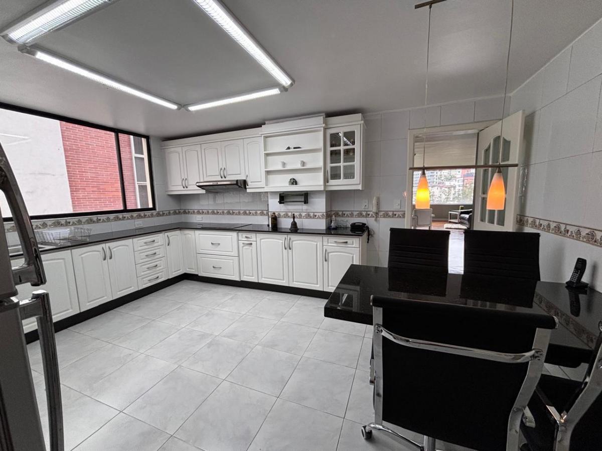 Quito Departamento de Venta Sector Bellavista — imagen 7