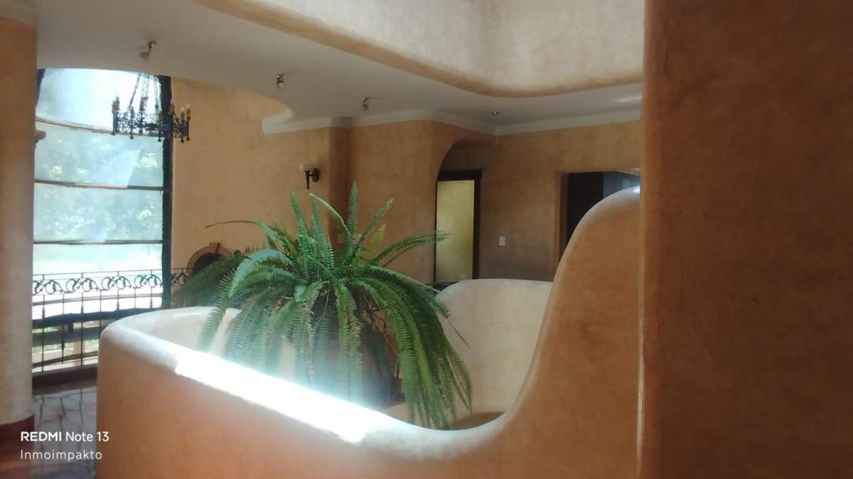 Se Vende Amplio Departamento Dúplex, Sector Quito Tenis. Provincia de Pichincha — imagen 8