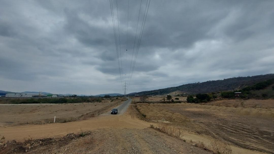 En Venta Terreno Industrial 4.158,22 m² - Parque Industrial, Km 30 Vía a Daule, Guayas — imagen 4