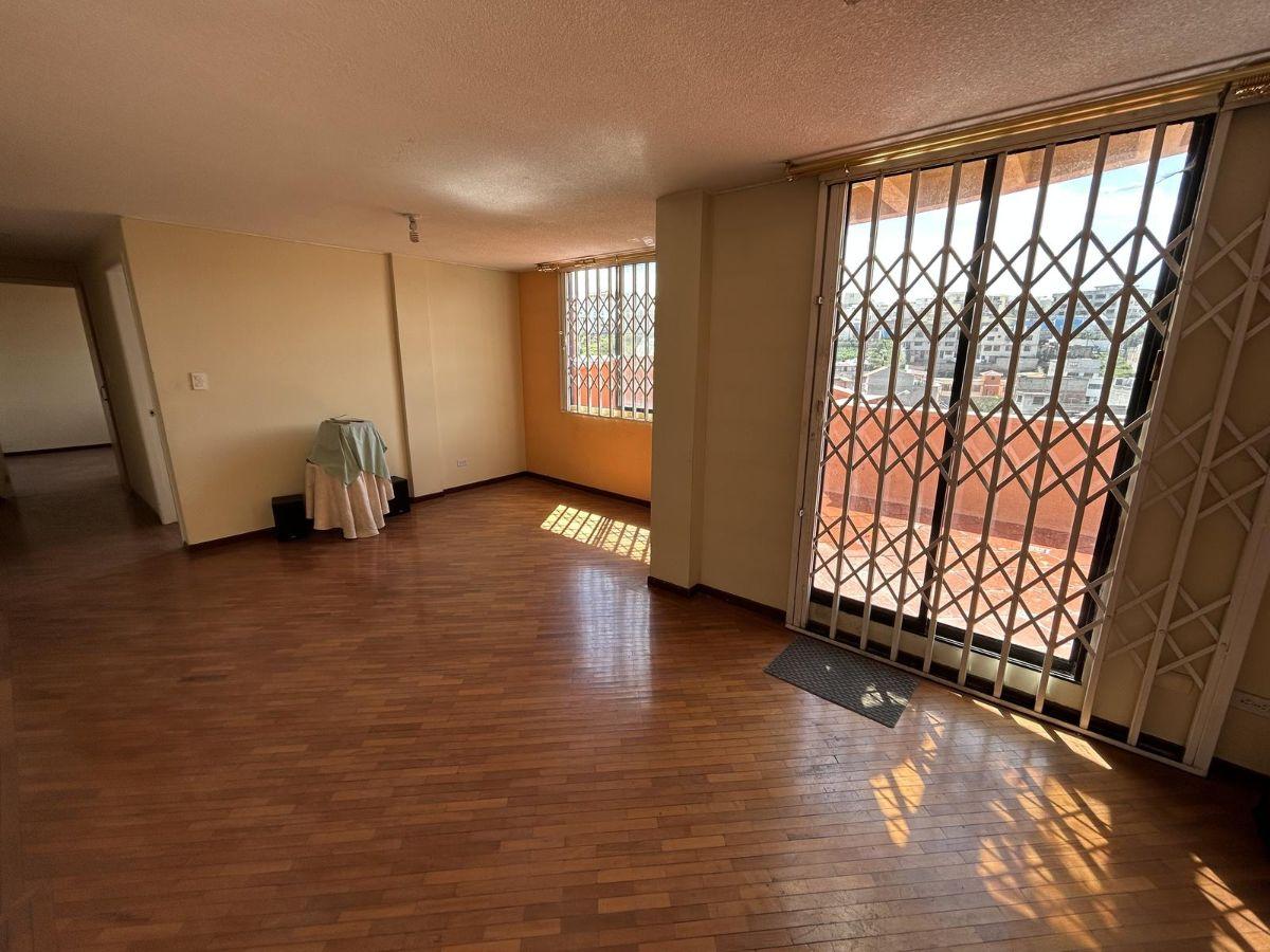 Venta Departamento con Terraza en Conjunto Residencial Las Peñas San Isidro del Inca — imagen 10