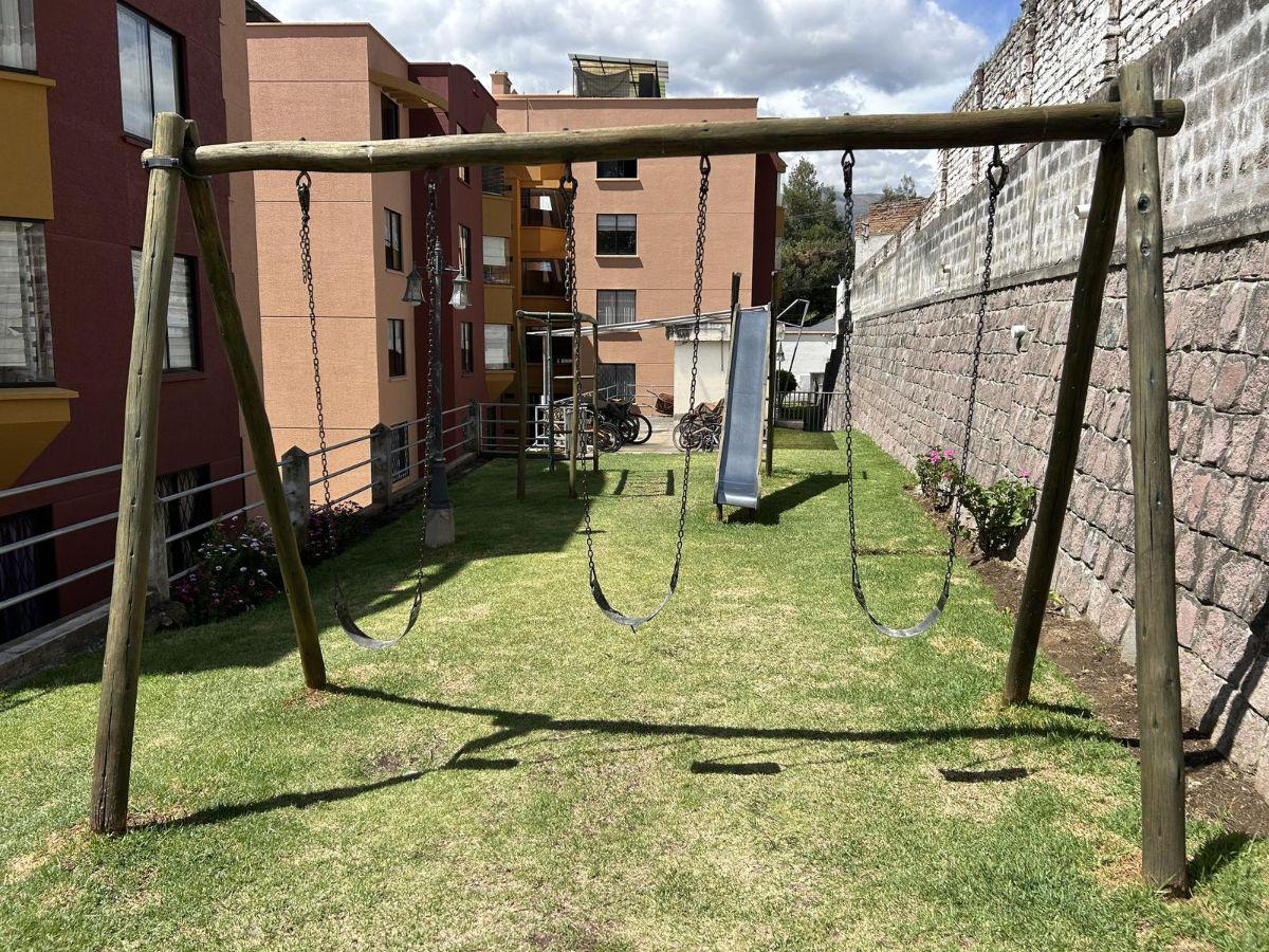 Venta Departamento con Terraza en Conjunto Residencial Las Peñas San Isidro del Inca — imagen 6