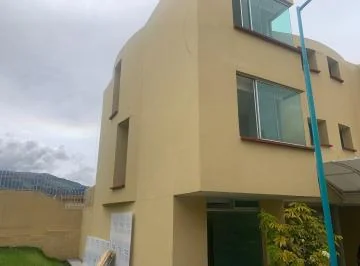 Venta Casa Sector Santa Lucia — imagen 3