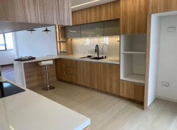Oportunidad Penthouse de Venta Como Nuevo Sector El Batan — imagen 2