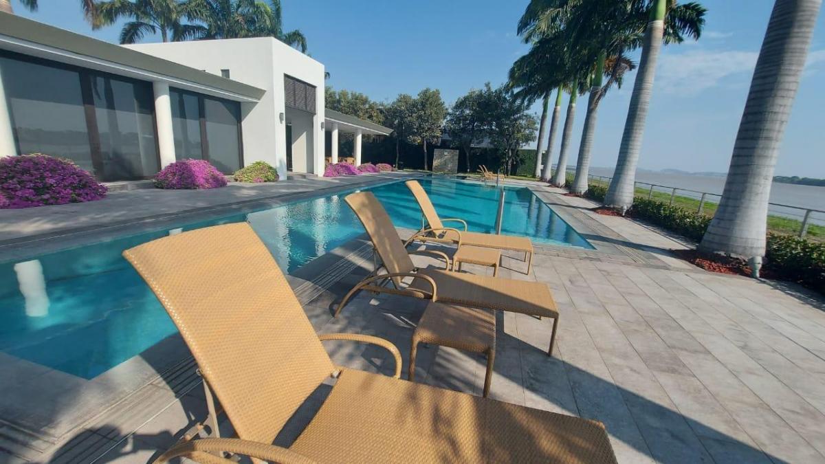 Isla Mocoli, Vendo Excelente Terreno Unifamiliar 1020 m², Guayas — imagen 4