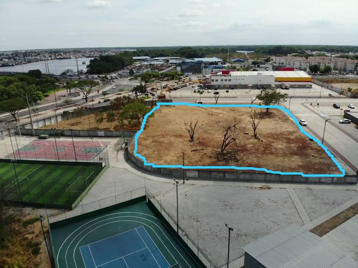Terreno en Venta 4114 m² - Sector: San Eduardo, Av Barcelona - Guayaquil, Guayas — imagen 4