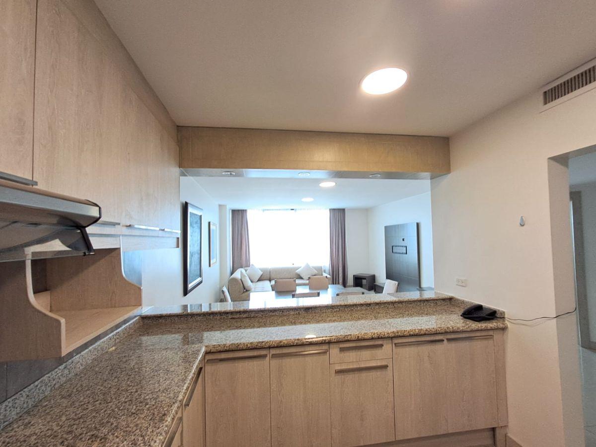 Exclusivo Dpto en Venta, Torre Colón 1, Guayas — imagen 9