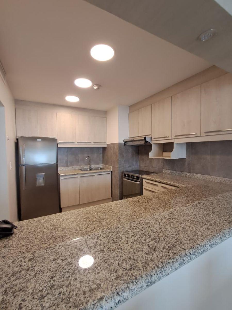 Exclusivo Dpto en Venta, Torre Colón 1, Guayas — imagen 8