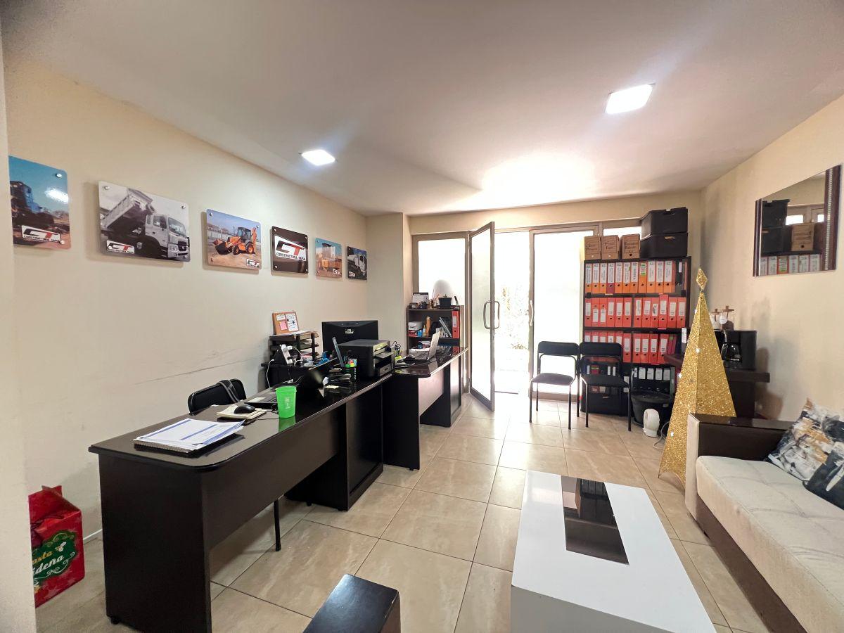 Local Comercial en Venta en Edificio Olimpo - Cuenca, Azuay — imagen 3