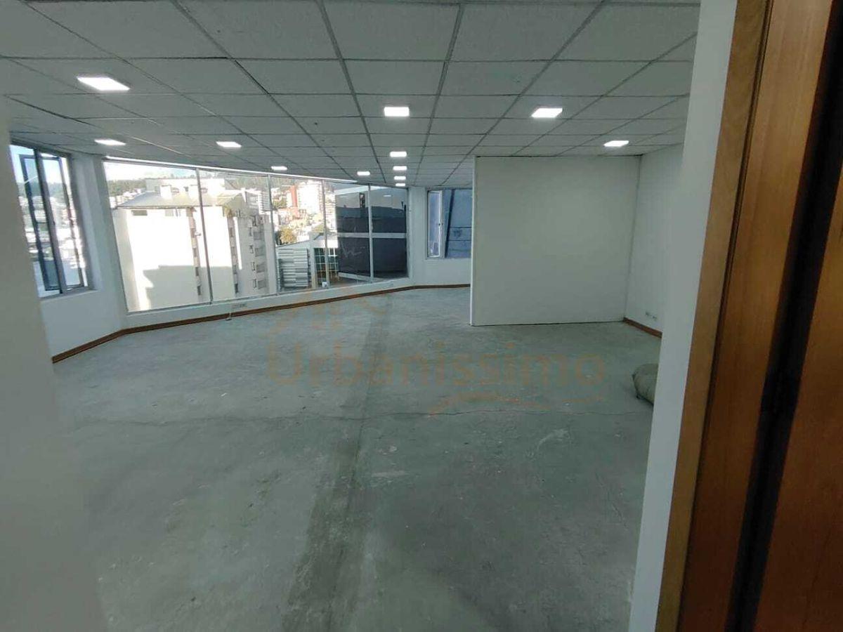 Hm/ Megamaxi! Oficina en Renta Usd 550 y Venta en Usd 149.900 de 60 m² — imagen 9