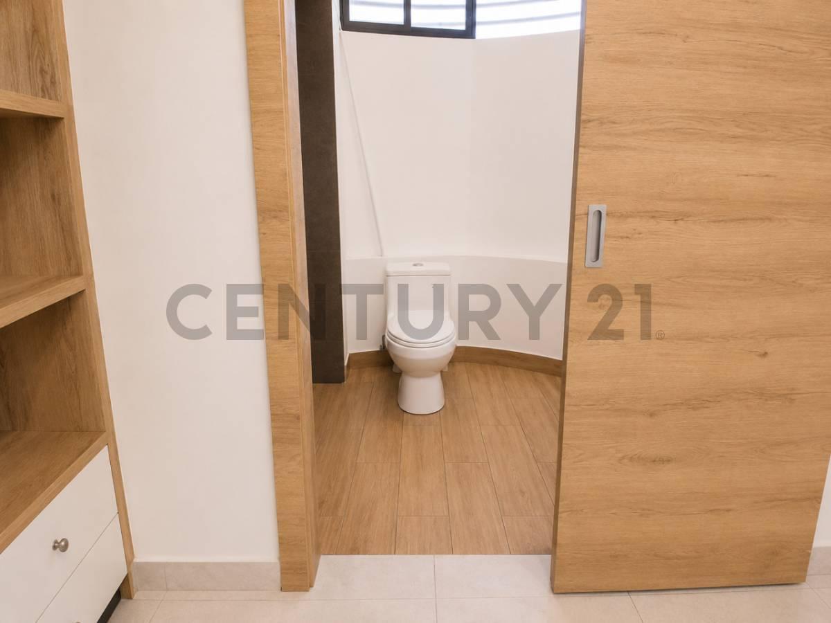 Venta Local Comercial Cerca de La Maternidad del Sur — imagen 4