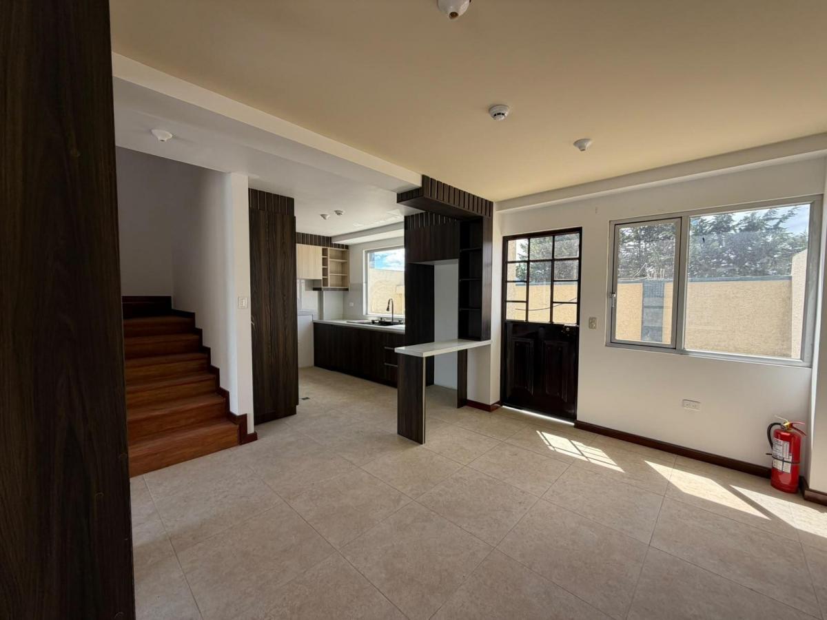 Casa en Venta Vip, en El Sur de Ambato (Sector Huachi La Joya), Tungurahua — imagen 8