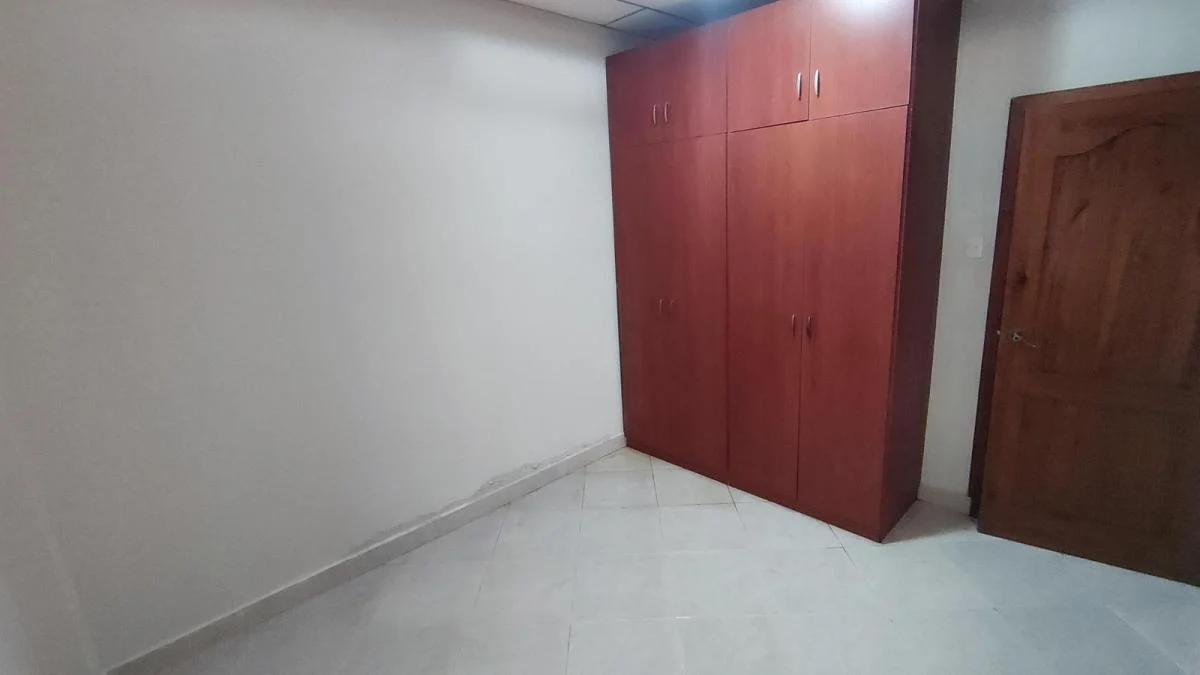 Casa en Venta en Abel Gilbert, Duran Barg, Guayas — imagen 2