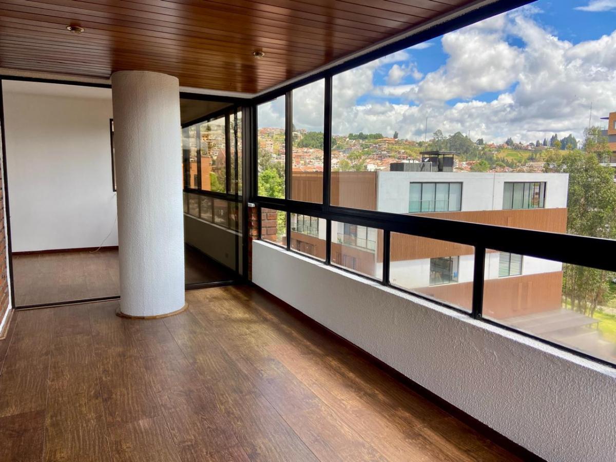 Penhouse Duplex, con Terraza. Ordonez Lasso, Azuay — imagen 10