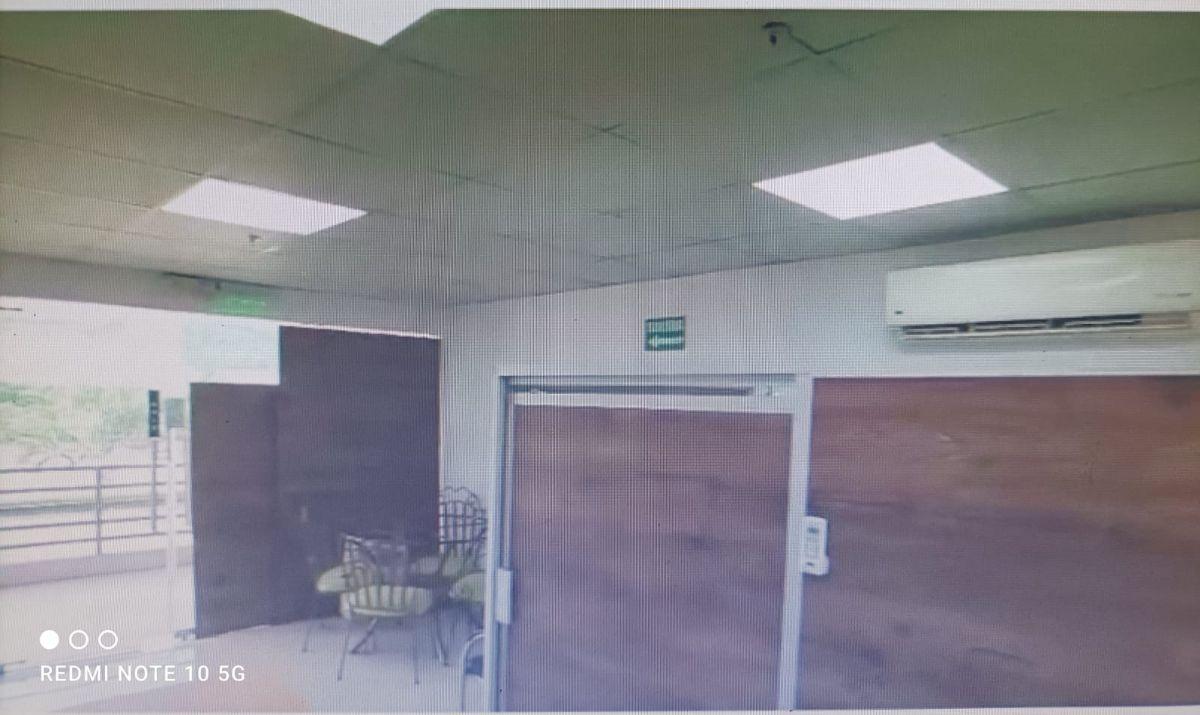 Venta Oficina Comercial en Romería Plaza Varios Ambientes, un Baño, Aire, Muebles, Precio Reajustado, Guayas — imagen 8