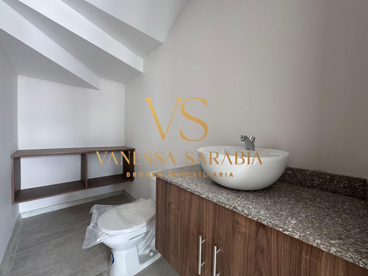 Vendo Casa por Estrenar de Oportunidad Calderon Sector Bonanza, Norte de Quito - Ecuador — imagen 8
