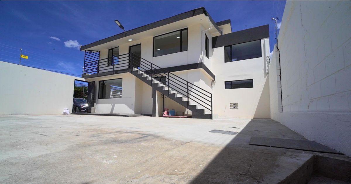 Casa Comercial en Venta 332 m² – Tumbaco — imagen 5