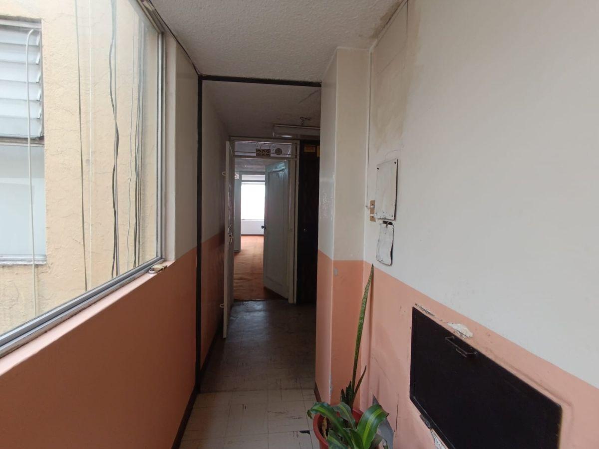 Consultorio U Oficina en Venta - 40 m Edificio Modelo - 10 de Agosto y Orellana Centro N — imagen 10