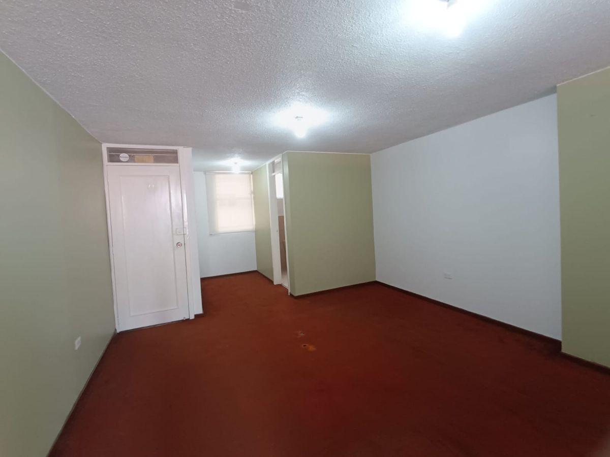 Consultorio U Oficina en Venta - 40 m Edificio Modelo - 10 de Agosto y Orellana Centro N — imagen 8