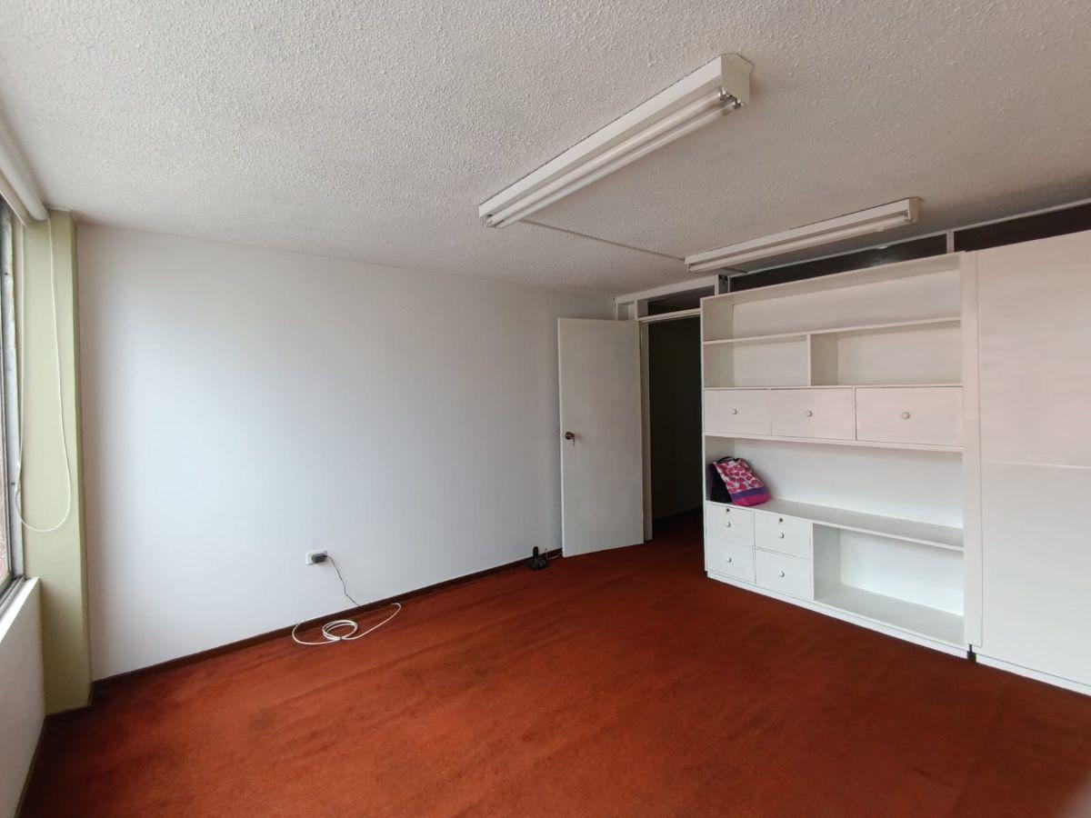Consultorio U Oficina en Venta - 40 m Edificio Modelo - 10 de Agosto y Orellana Centro N — imagen 6