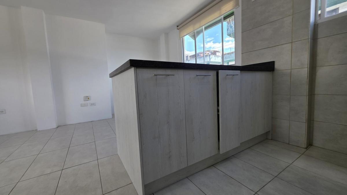 En Venta 2 Dorm. Remodelado Dentro de Condominio - Sector Udla — imagen 4