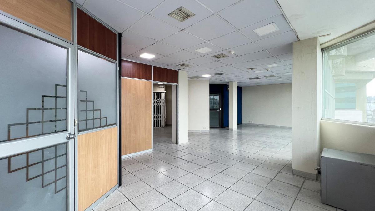 Kennedy Norte Vendo Oficina de 142 m² con Parqueo, Guayas — imagen 8