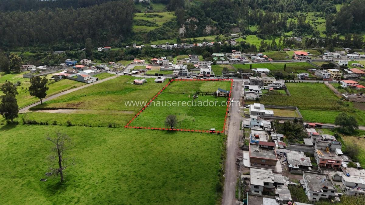 En Renta 10.000 Y/o 5.000 m² de Terreno con Cabaña | Vía Cascadas Condor Machay - Valle de Los Chillos — imagen 9