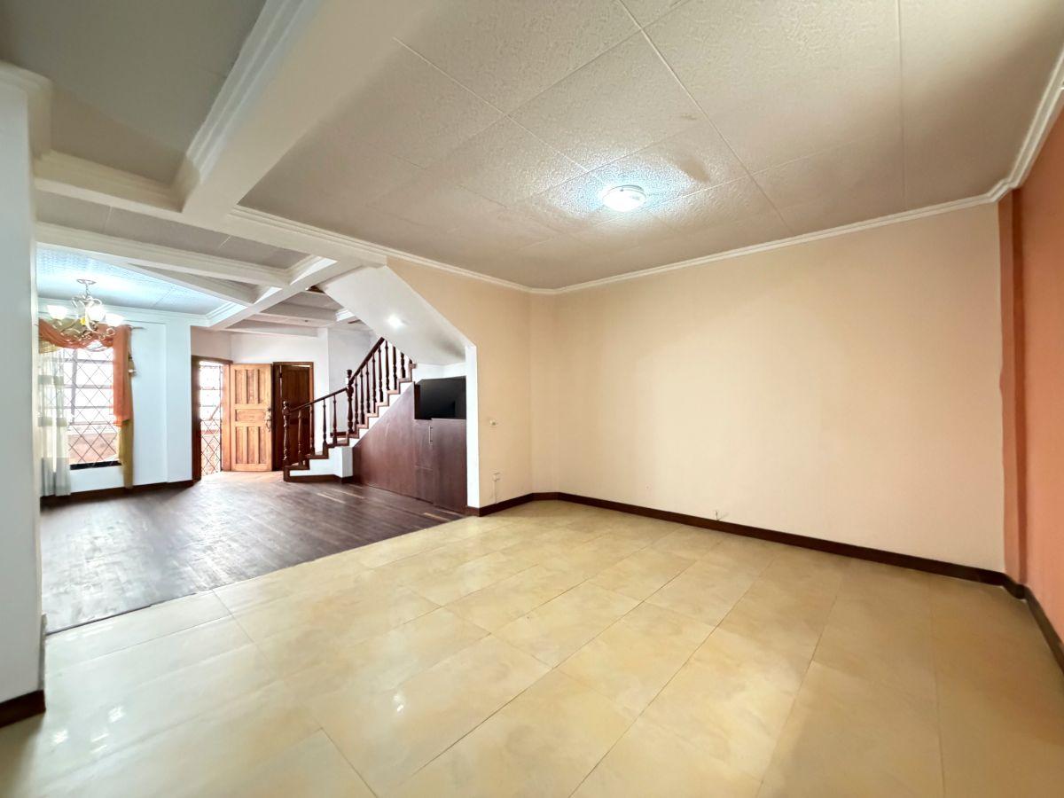 Casa en Venta en Cuenca, Sector Gapal, Azuay — imagen 8