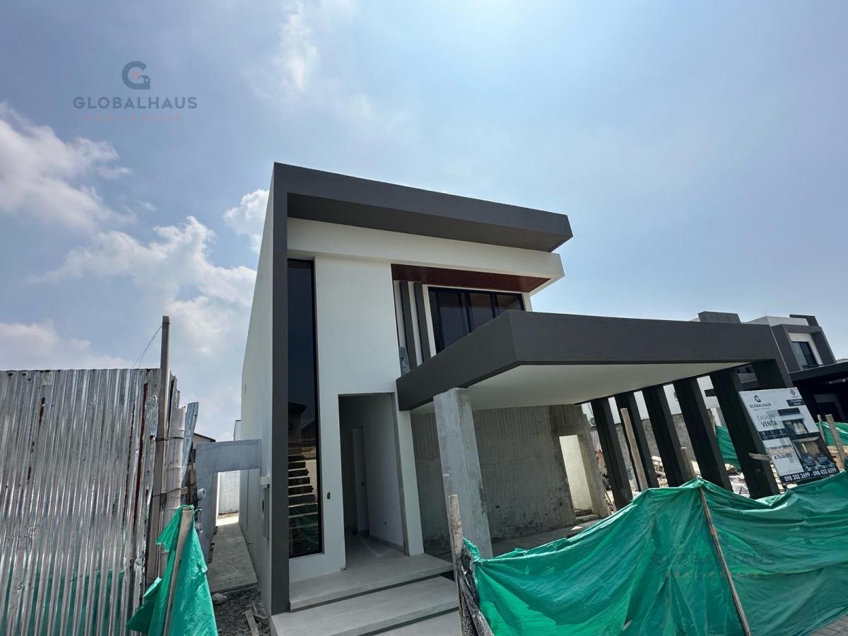 Casa por Estrenar en Venta con 4 Habitaciones en Ciudad Celeste - Estribor. V. B, Guayas — imagen 4