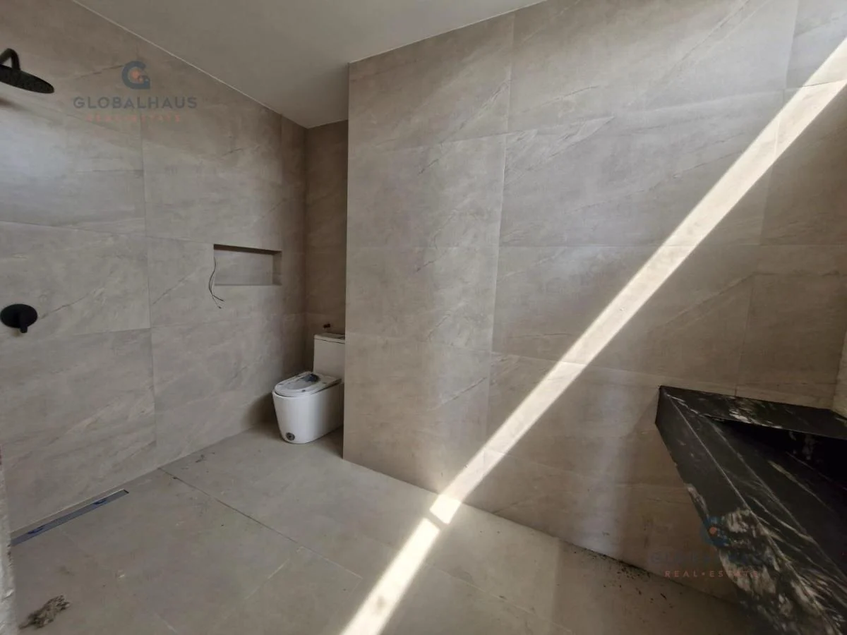 Casa por Estrenar en Venta con 4 Habitaciones en Ciudad Celeste - Estribor. V. B, Guayas — imagen 2