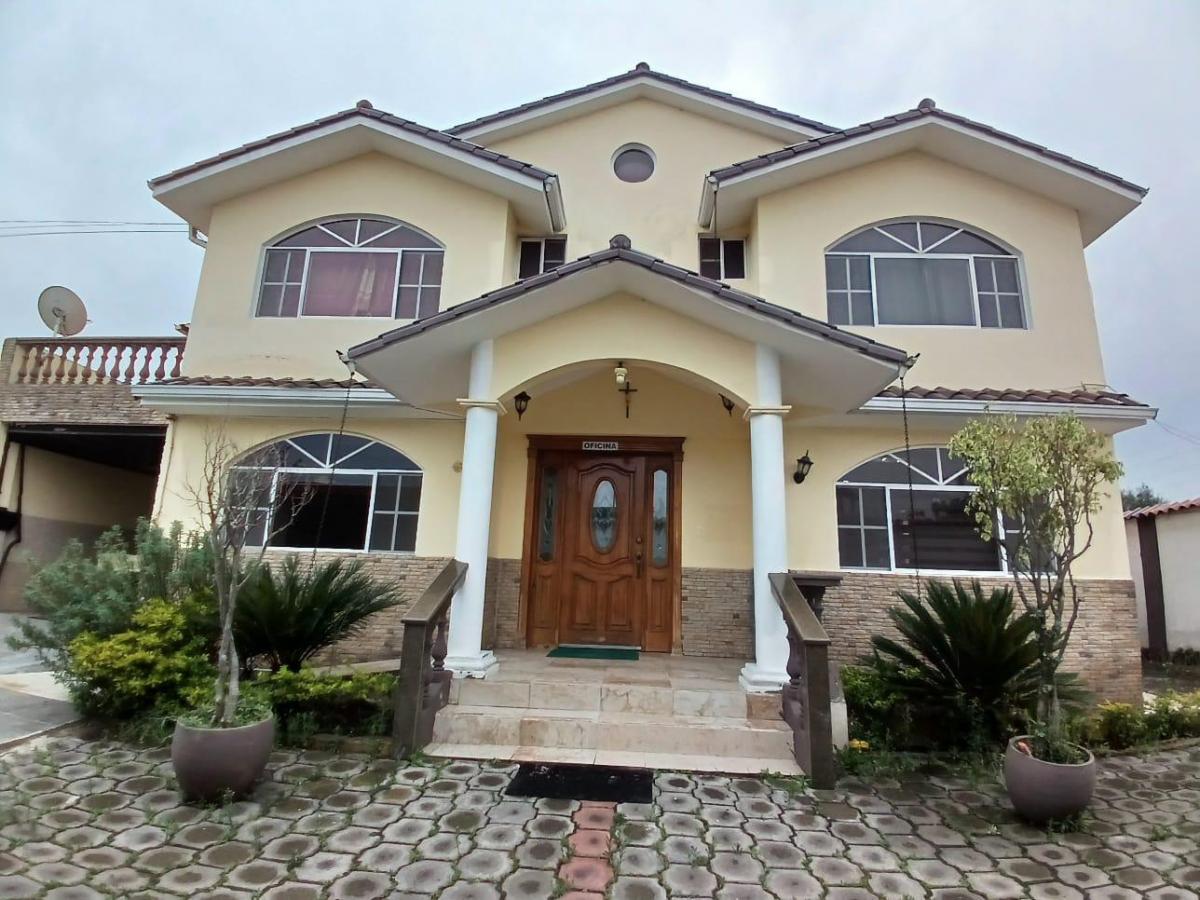 En Venta Casa y Amplio Terreno Sector Fajardo, Valle de Los Chillos — imagen 10