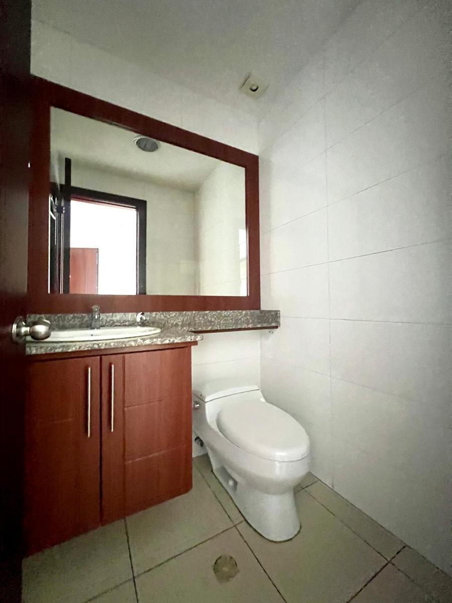 Mv - Sector Carolina, Plaza Argentina en Venta Oficina 70,20 m², Edificio Corporativo — imagen 4