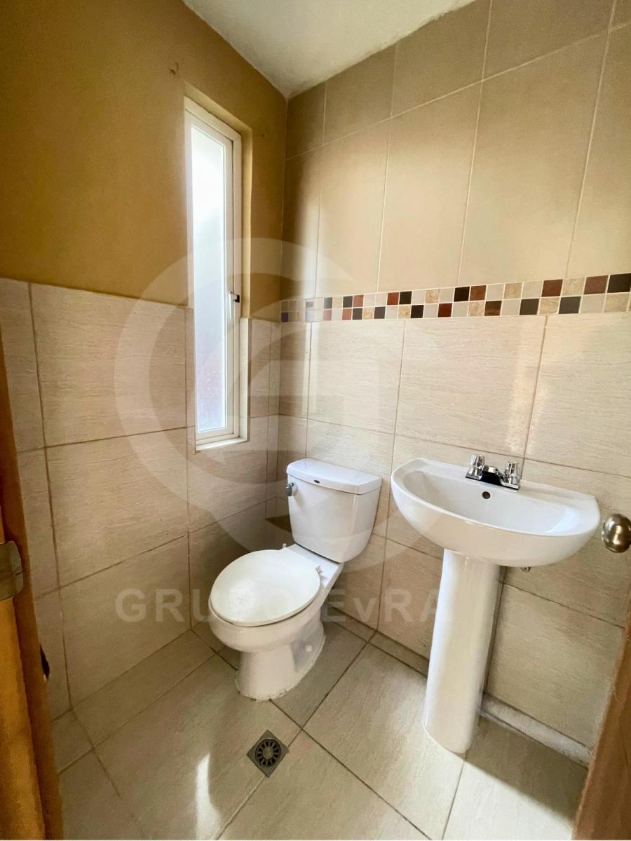 ¡Casa en Venta de Oportunidad! Vive a Pocas Cuadras del Parque del Tingo — imagen 6