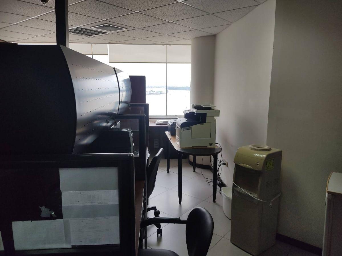Oficina Comercial de 50 m² en Venta en Puerto Santa Ana, Guayas — imagen 10